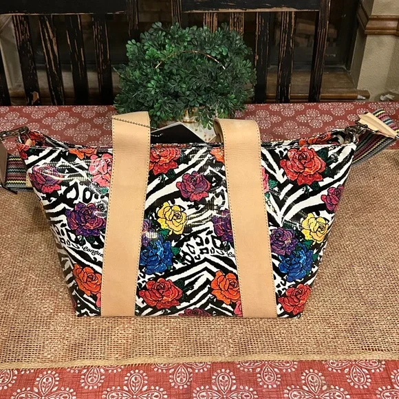 NWT Consuela Carla Carryall (minor flaws, see description/photos) - Picture 2 of 13